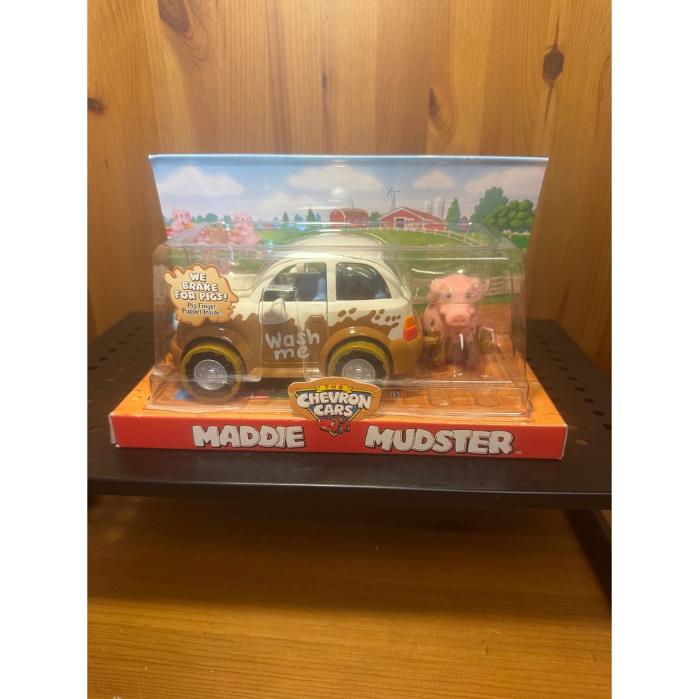 Chevron Cars Maddie Mudster White Brown Muddy Car with Pig Finger Puppet New